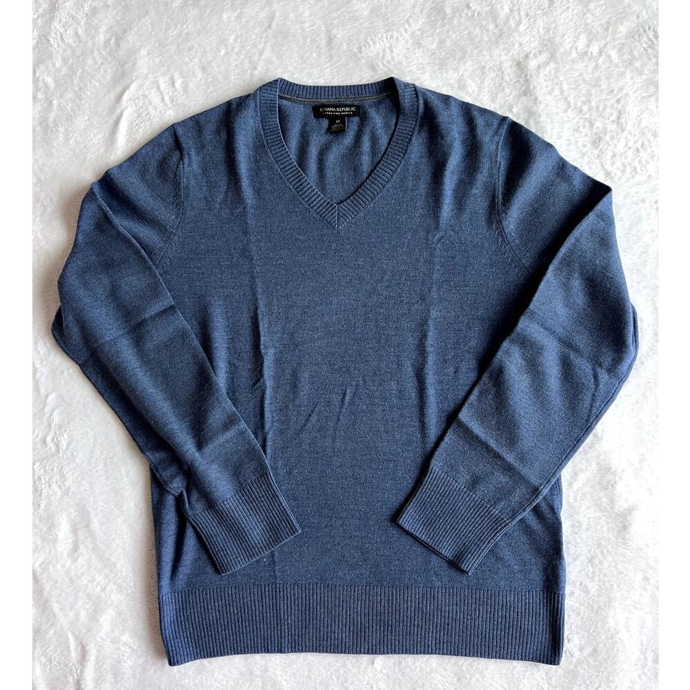 Banana Republic Extra Fine Merino Wool V-Neck Sweater Men’s M Blue